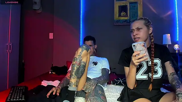 Snapshot of cleoo_jhonny chatting on 03.22.26 cleoo jhonny online show from 03.22.26