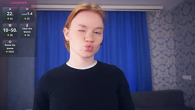 KarlynGow online show from 12.22.25