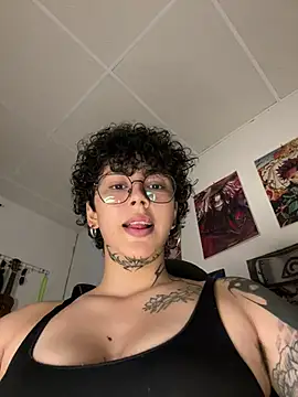 Snapshot of Abby_Evanns1 chatting on 05.19.26 Abby Evanns1 online show from 05.19.26