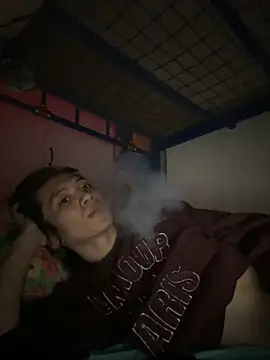 Snapshot of twinkkendoll chatting on 10.22.25 twinkkendoll online show from 10.22.25