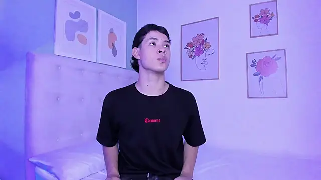 ApoloRicci online show from 01.06.26