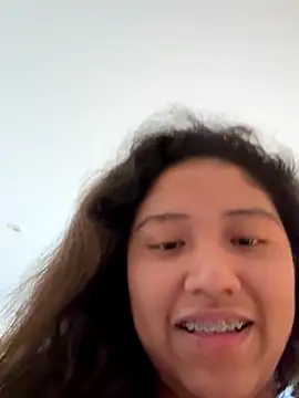 Kmiii21 online show from 10.28.25