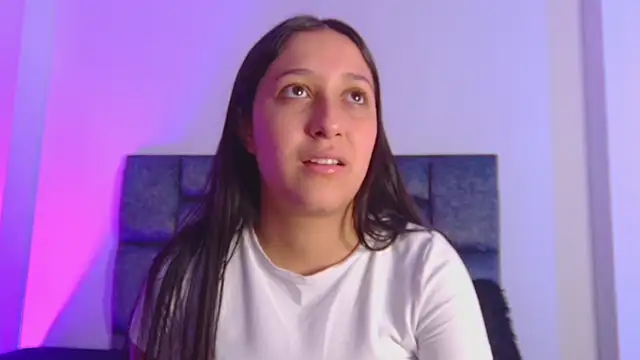 kittymonroe1 online show from 12.14.25