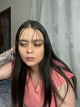 Selena Roa online show from 04.15.26