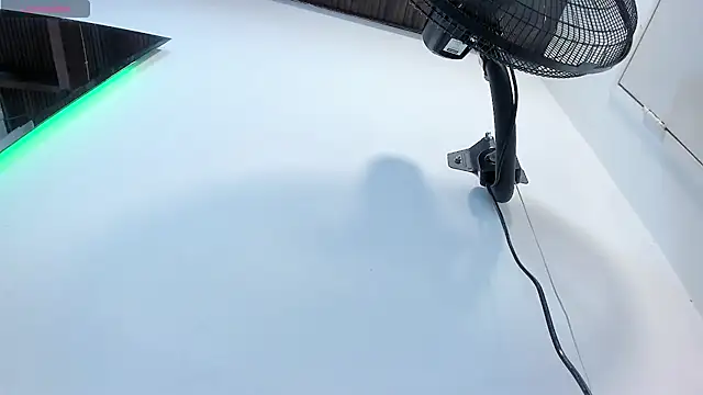 mirandaduboiss online show from 04.10.26