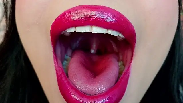 mia roux1 online show from 11.23.25