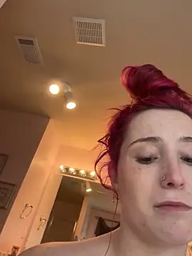 Snapshot of BOOTYFULBRI chatting on 10.22.25 BOOTYFULBRI online show from 10.22.25