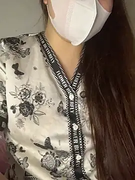 Snapshot of helo-kitty chatting on 02.14.26 helo-kitty online show from 02.14.26