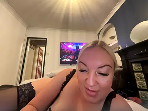 Jenna-LeeXX online show from 11.10.25