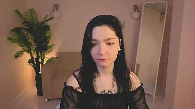 Linda Sweetiest online show from 11.24.25