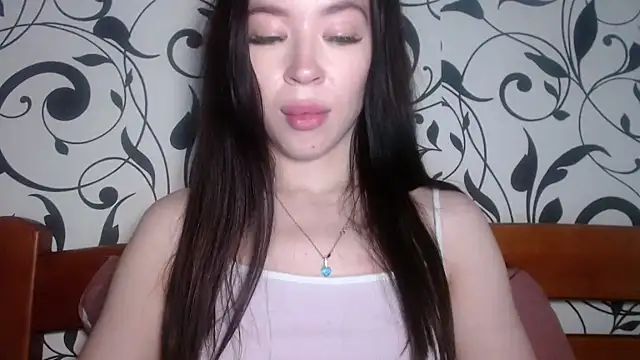 Laura miss online show from 05.30.26