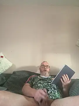 fortheloveofheels74 online show from 04.02.26