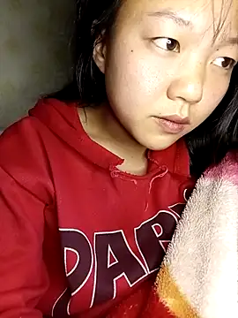 Quynhsumon online show from 01.09.26