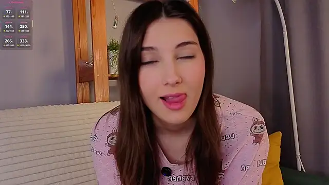 KateCahee online show from 01.12.26