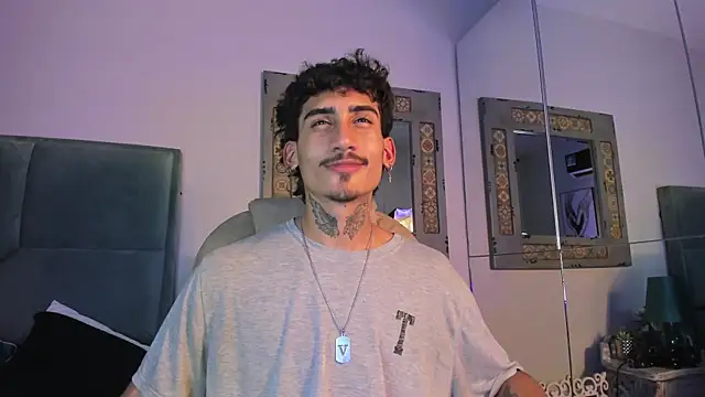 Mr Strike online show from 12.21.25