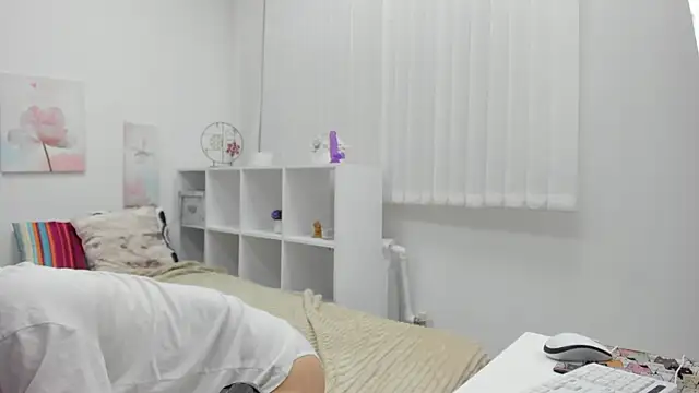 Tenderly Sophie online show from 06.06.26