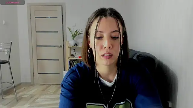 Snapshot of twinkle_rosie chatting on 10.30.25 twinkle rosie online show from 10.30.25