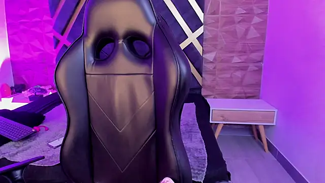 Snapshot of sydney_miller_ chatting on 02.17.26 sydney miller online show from 02.17.26