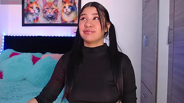 tiana storm1 online show from 10.28.25