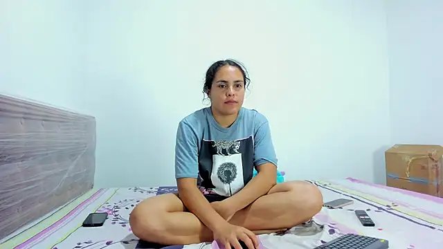 AshleyDeLuca  online show from 12.16.25