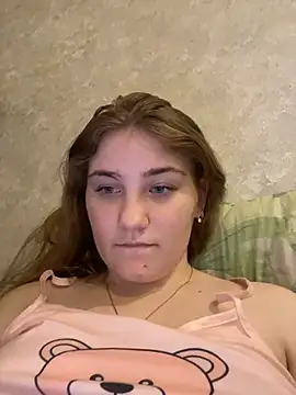 Emily Sweety   online show from 10.25.25