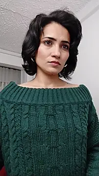 chloehanna online show from 10.27.25