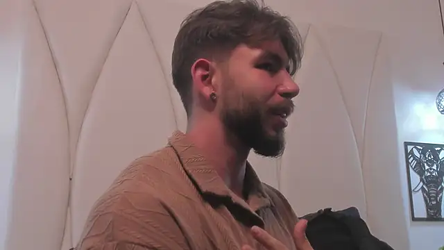 JACKSON STIFLER online show from 01.08.26