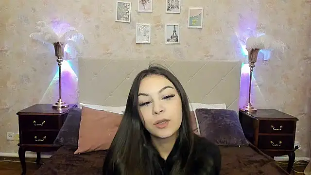 Snapshot of City_Cat_ chatting on 10.21.25 City Cat online show from 10.21.25