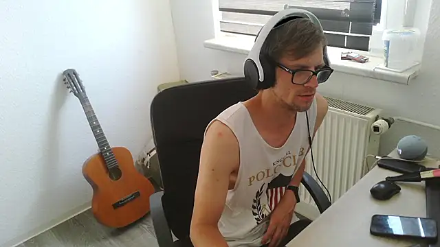 StephPra94 online show from 06.24.26