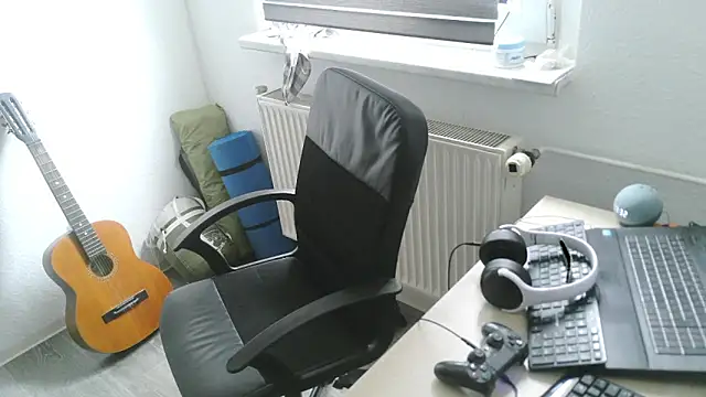 StephPra94 online show from 06.30.26