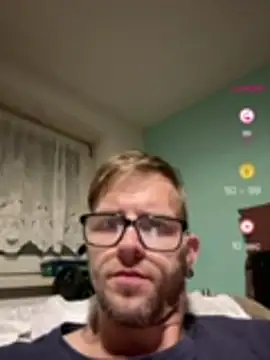 StephPra94 online show from 07.17.26