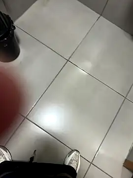 Snapshot of Cannavaro5 chatting on 10.23.25 Cannavaro5 online show from 10.23.25