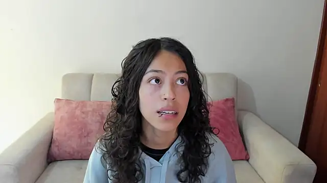 emily jonessxx online show from 11.05.25