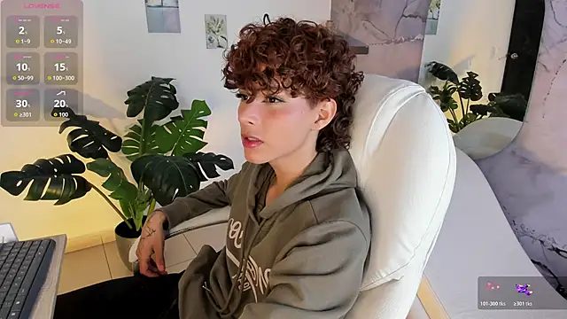 DannysaStar  online show from 05.22.26