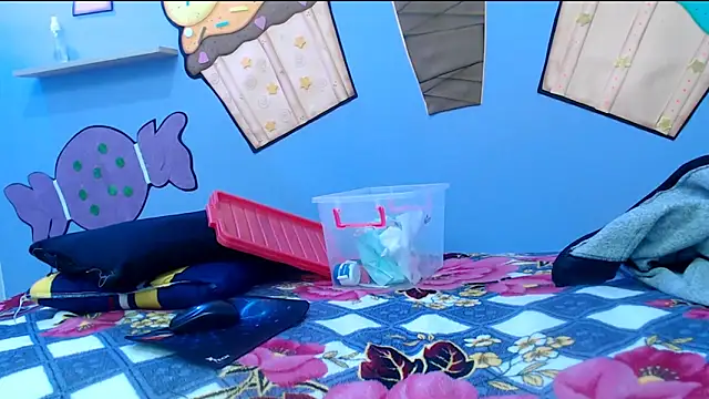 katty18love18 online show from 11.24.25