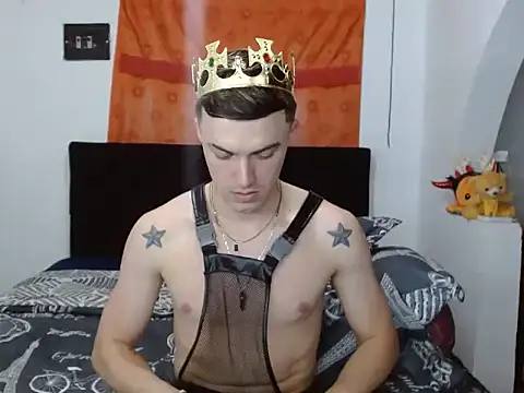 Snapshot of Ken_bigcum_77 chatting on 10.23.25 Ken bigcum 77 online show from 10.23.25