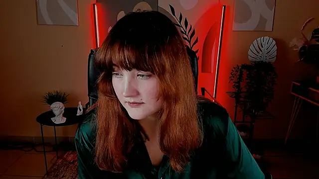 CiriceFreeman online show from 10.27.25