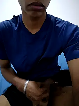 Snapshot of Avidjoestar_03 chatting on 10.22.25 Avidjoestar 03 online show from 10.22.25