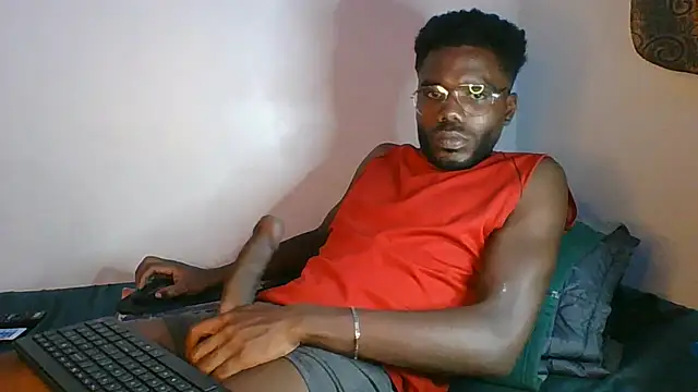 Snapshot of Suamyst_25 chatting on 06.21.26 Suamyst 25 online show from 06.21.26