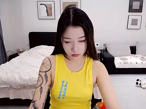 minnie-kk online show from 10.23.25