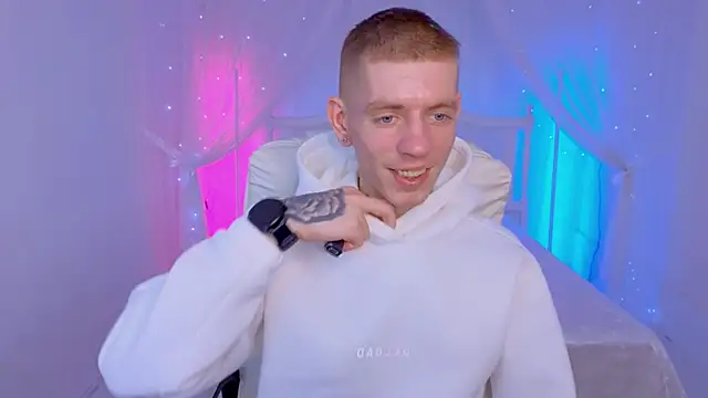 Cristian  Dior online show from 11.29.25