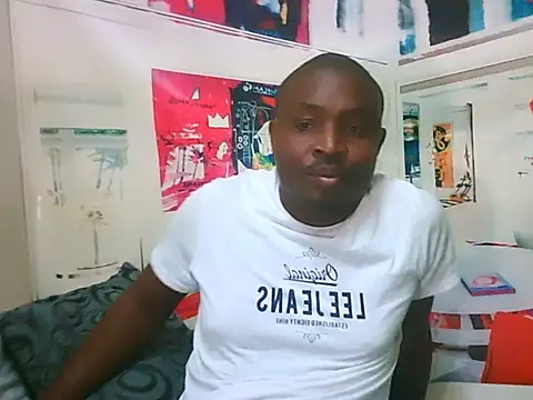 Snapshot of EbonyRebel chatting on 10.24.25 EbonyRebel online show from 10.24.25