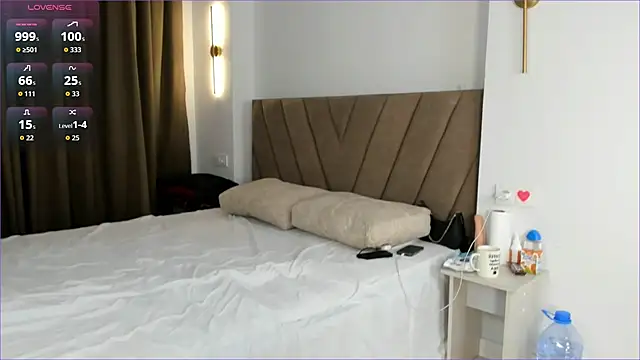 Sunae love online show from 10.25.25