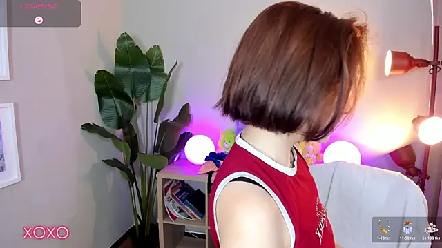 lexirouge   online show from 11.20.25