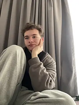 danielxfun online show from 04.22.26