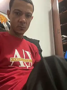 Snapshot of mineiroca021 chatting on 11.02.25 mineiroca021 online show from 11.02.25