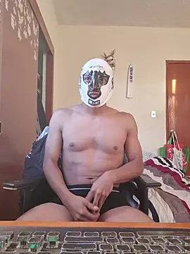 Snapshot of HornyMxDancer97 chatting on 10.29.25 HornyMxDancer97 online show from 10.29.25