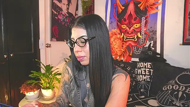 Dalia Vorhees online show from 07.04.26