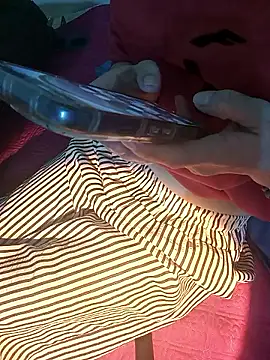 Cherry Le02 online show from 01.08.26