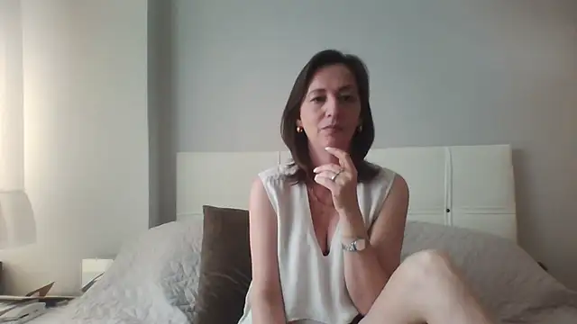 ArianaStarr online show from 04.21.26